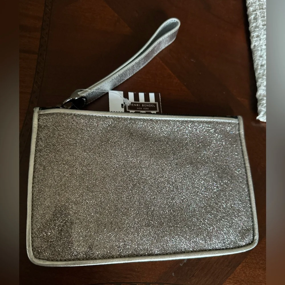 Henri Bendel Silver Glitter Wristlet NWT
